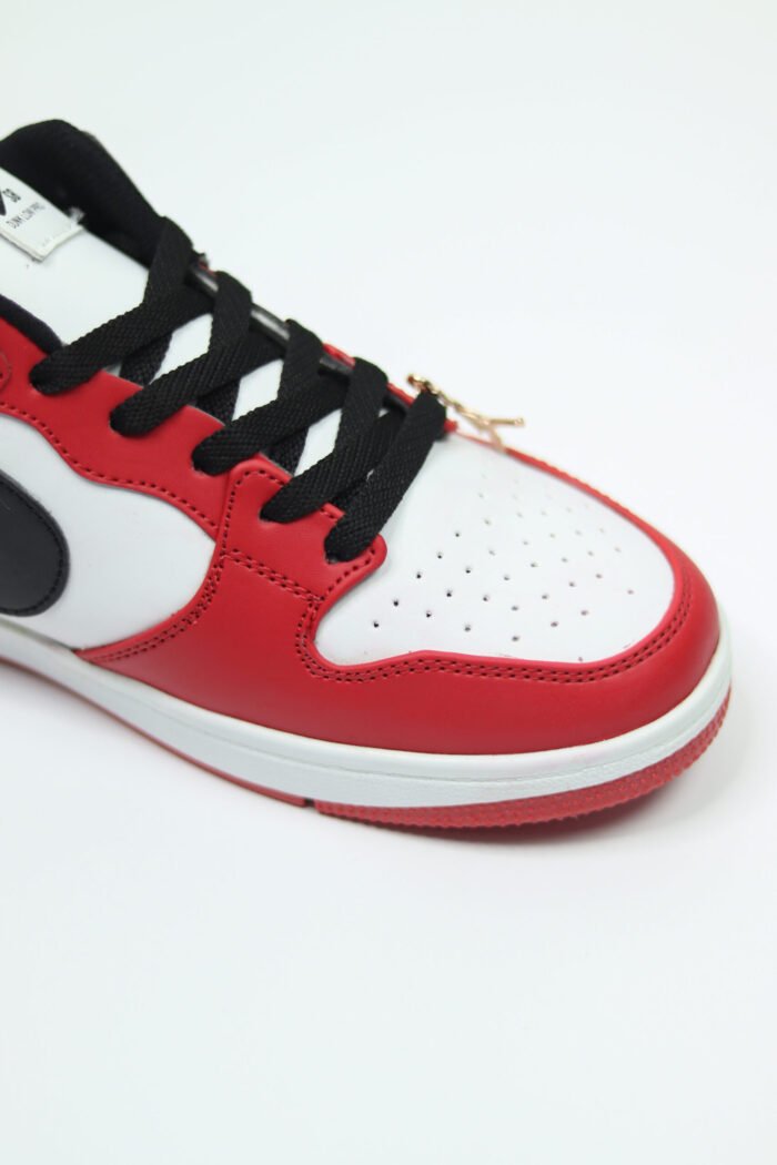 Air Jordan 1 Low Chicago Red - Image 5