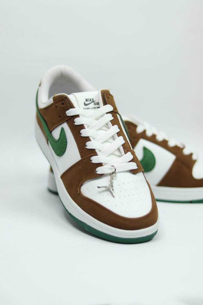 Low Dunk Nomad Venture - Image 8
