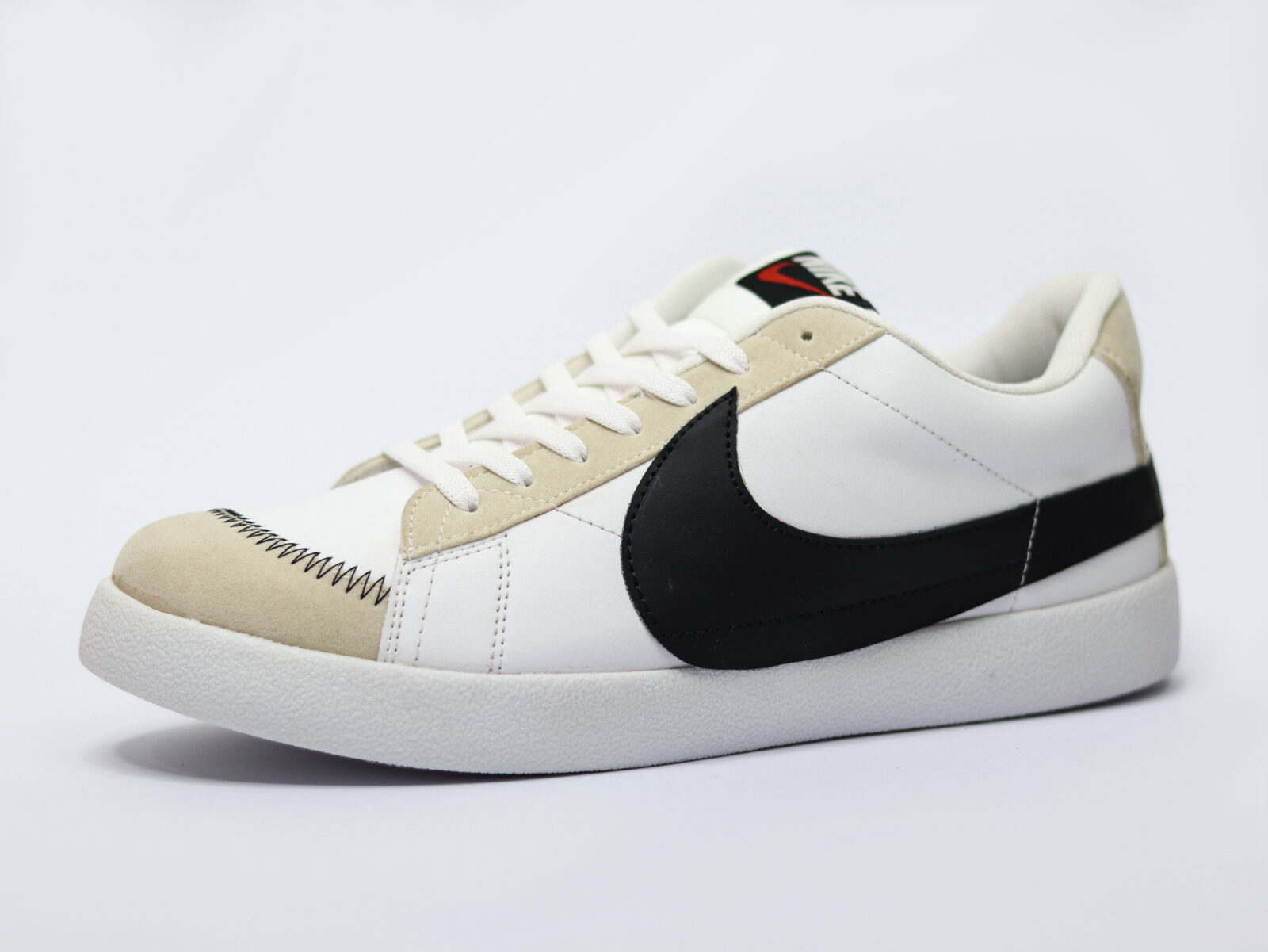 White Blazer Low '77 Jumbo - Image 9