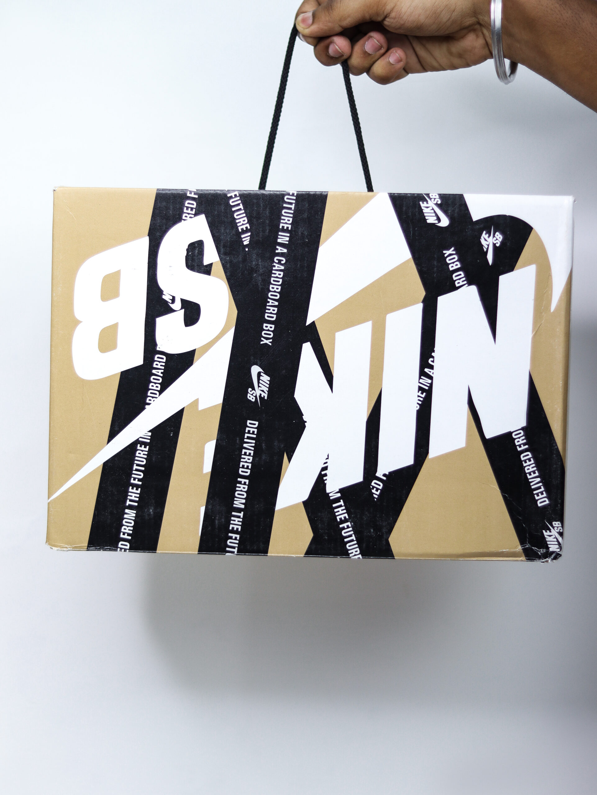 SB Dunk Low Saint Seiya - Image 13