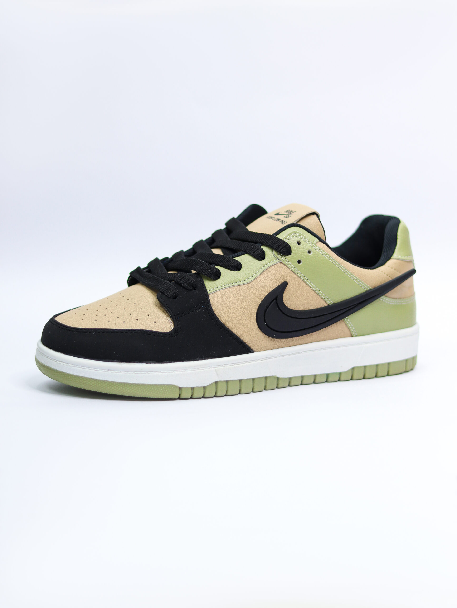 SB Dunk Low X Ambush Black & Olive - Image 5