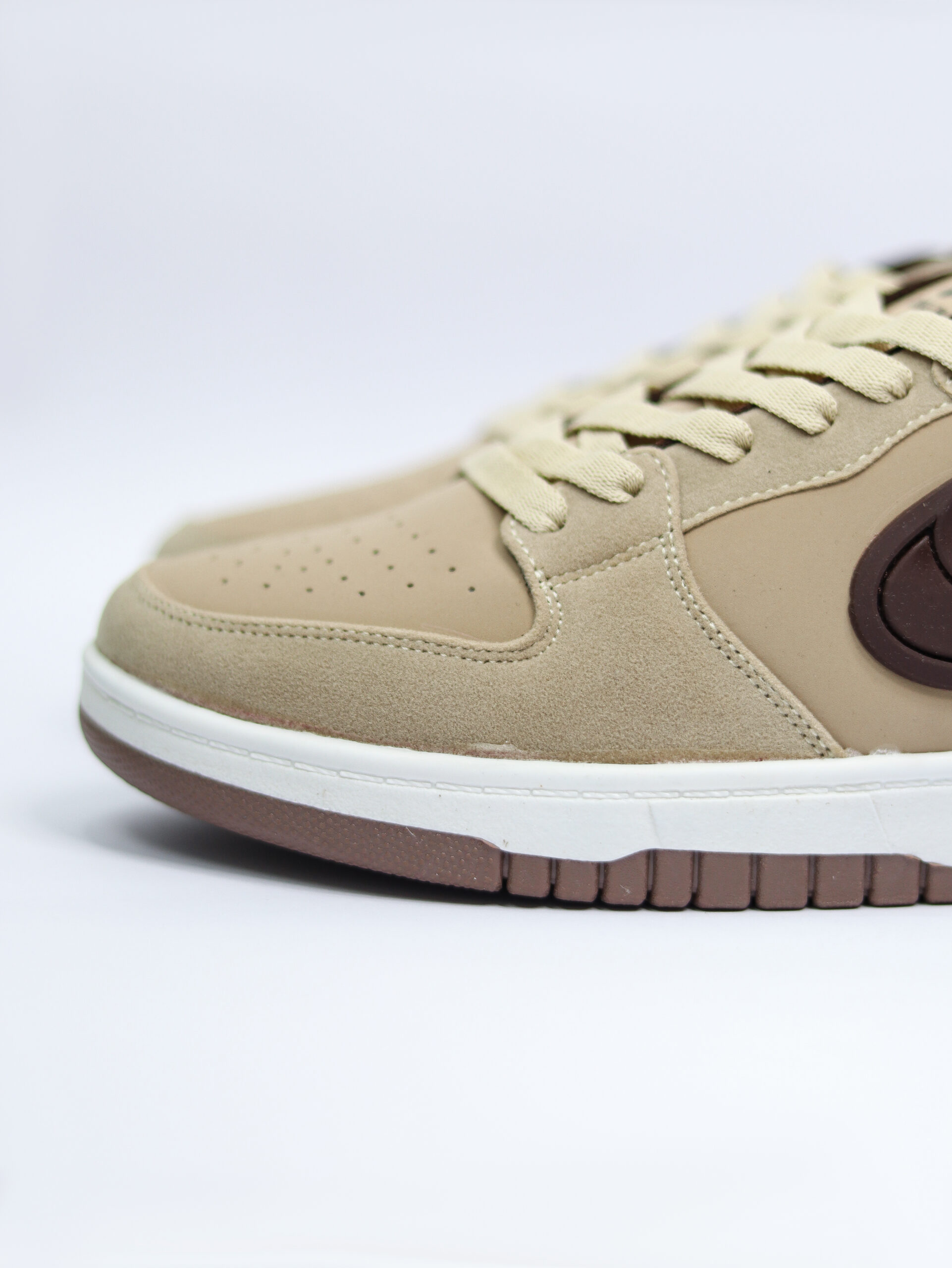 SB Dunk Low X Ambush Beige Brown - Image 2