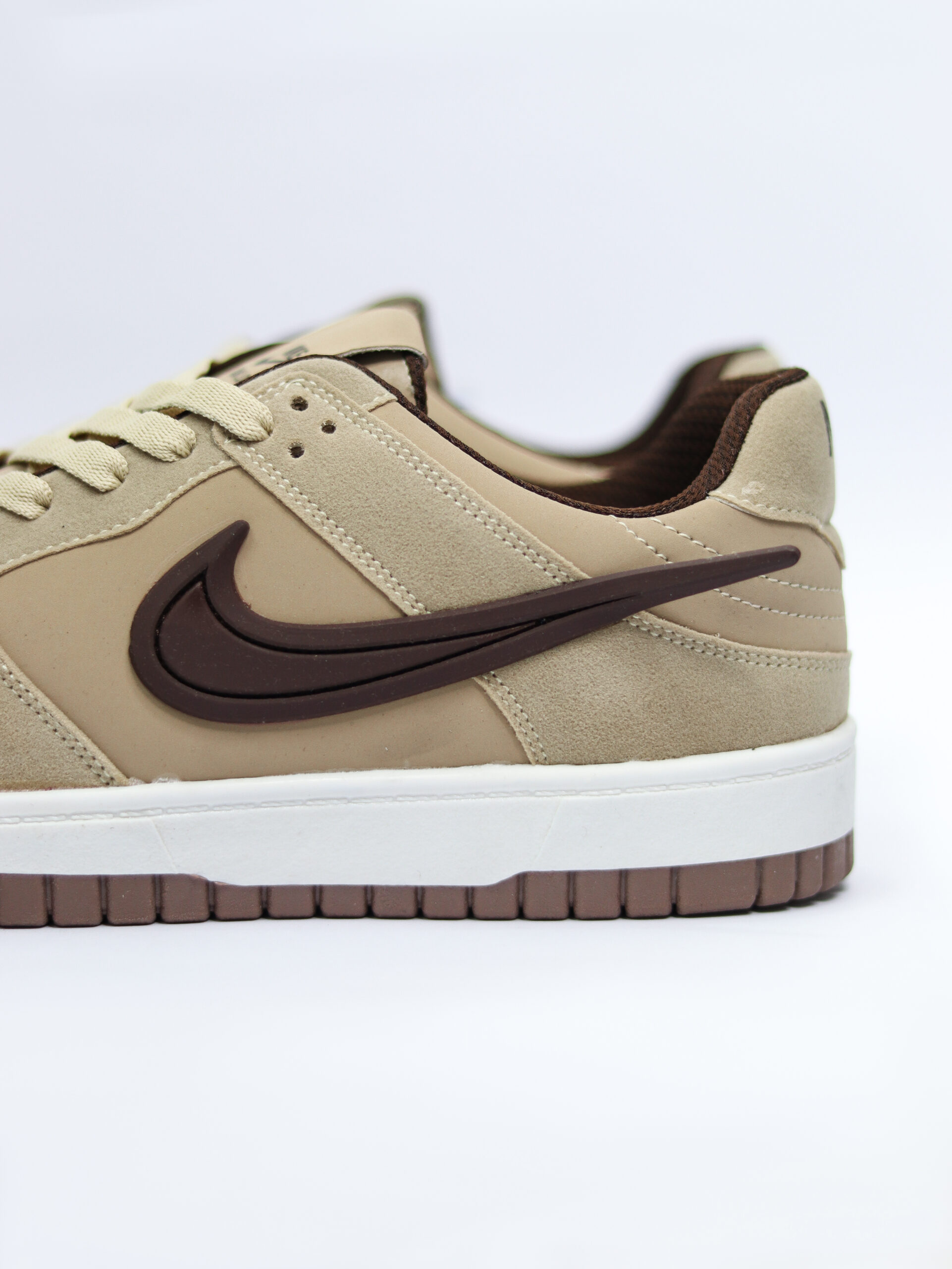 SB Dunk Low X Ambush Beige Brown - Image 3