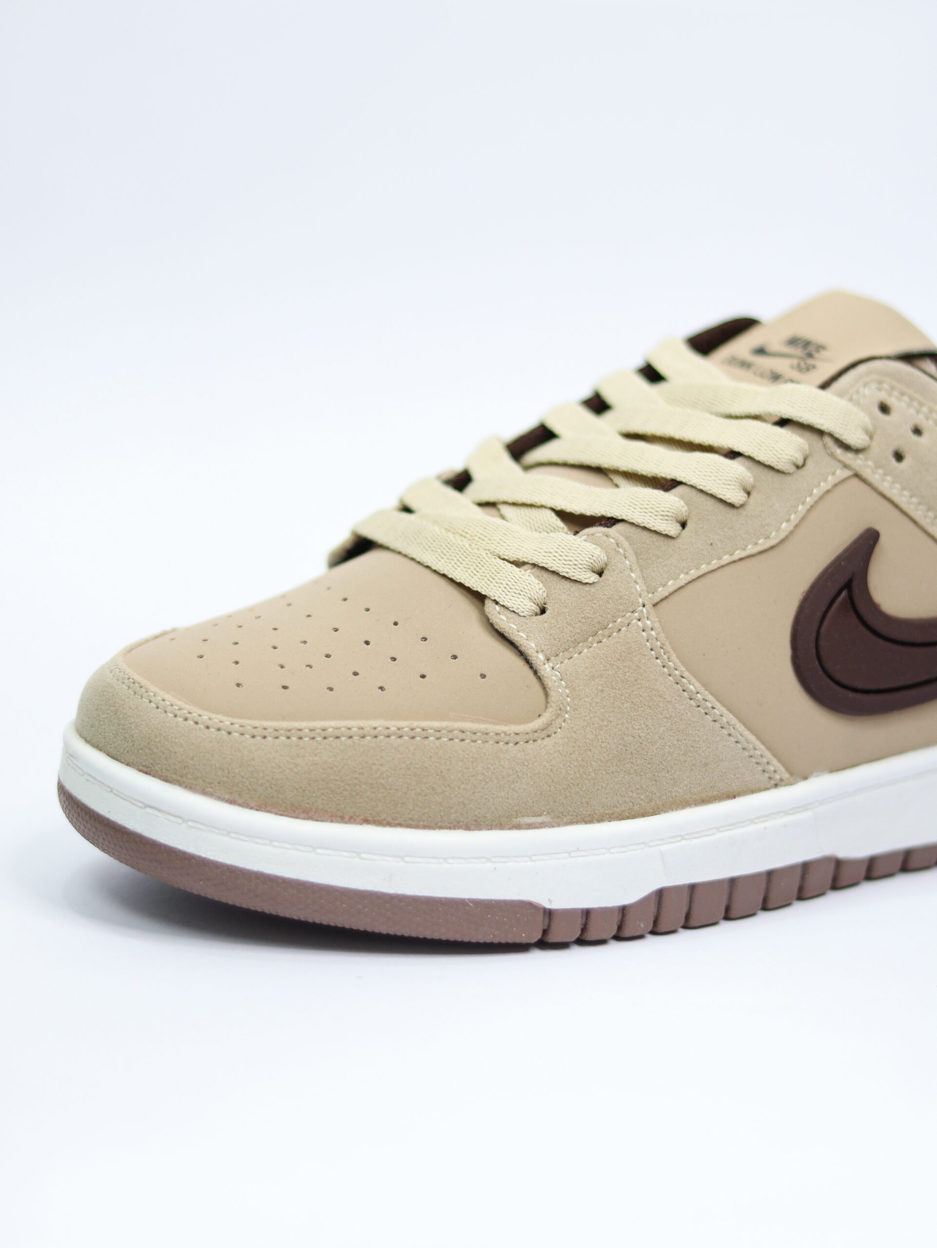 SB Dunk Low X Ambush Beige Brown - Image 6
