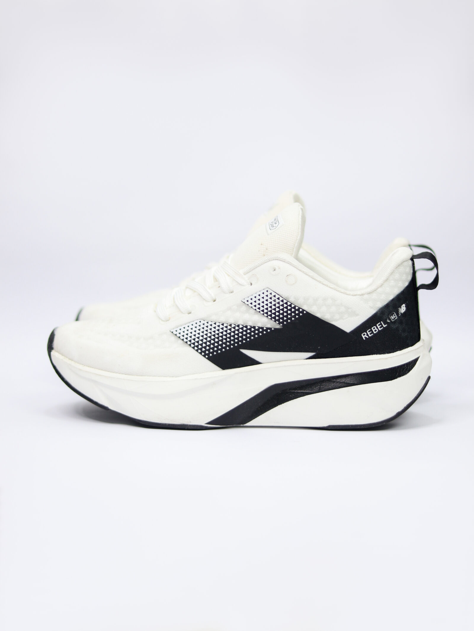 New Balance FuelCell Rebel V4 White Black