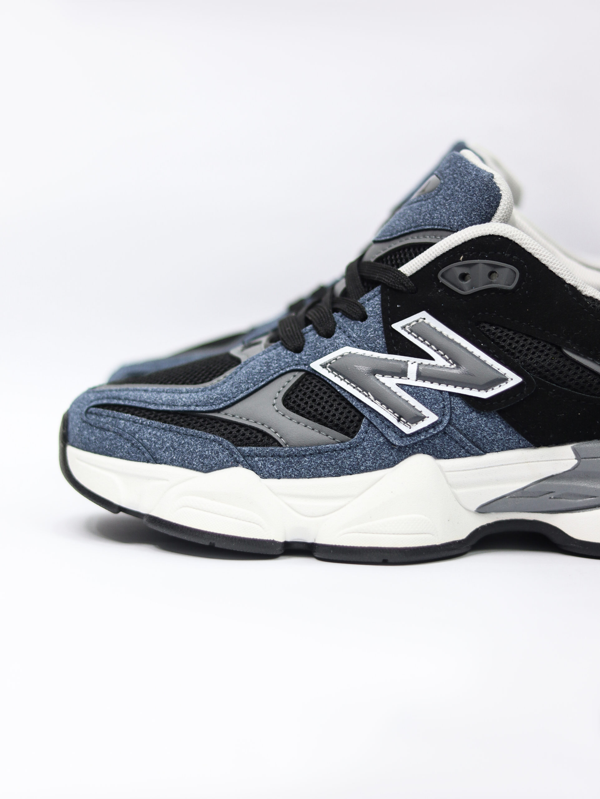 New Balance 9060 Outerspace - Image 2